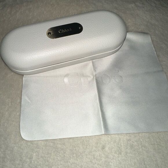 Chloe Sunglasses Case in White with Gold Accents - Picture 1 of 4